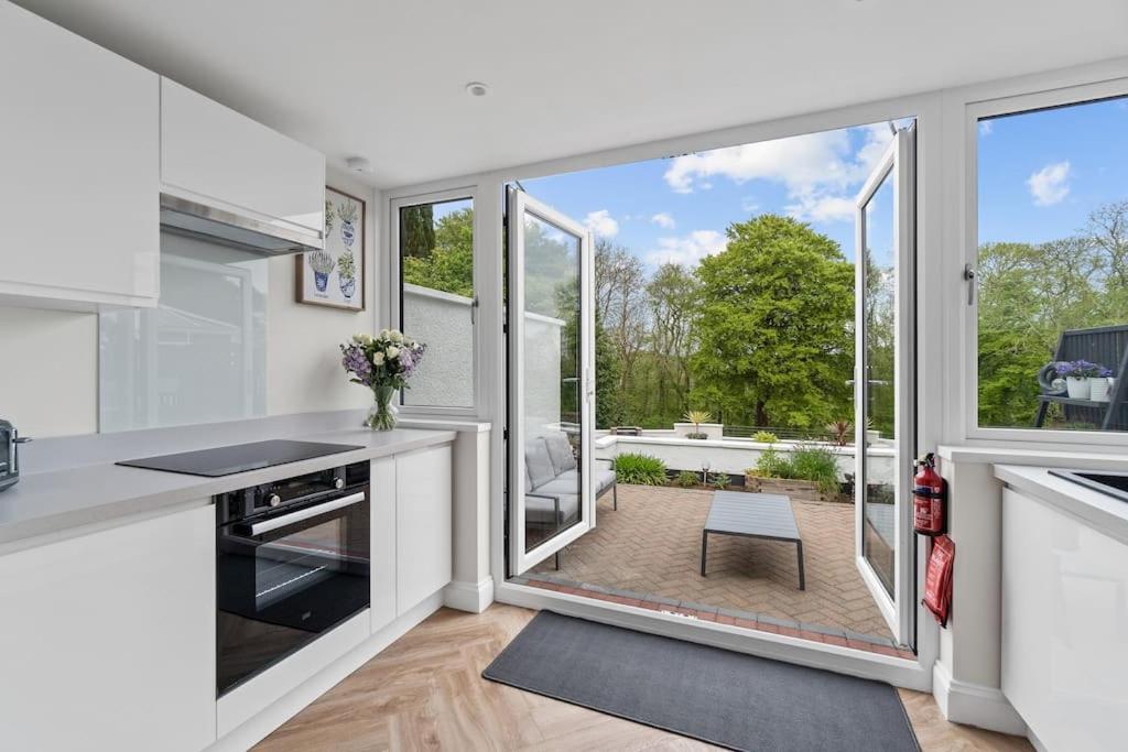 White Cottage Stunning Contemporary 2 Bedroom 2 Ensuite Annex With Hot Tub Plymouth Exteriör bild